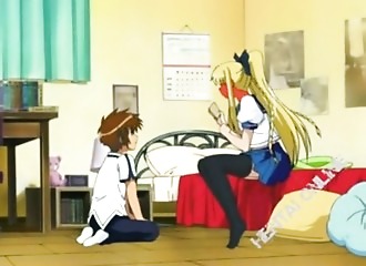 Manga chaud avec une blonde coquine