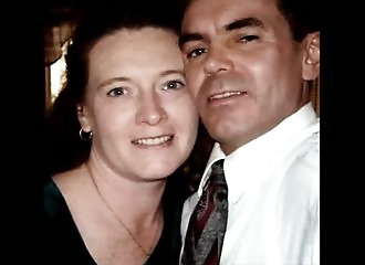 Plan cul détente à 3 sur le canapé