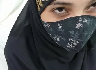 Une bhabhi musulmane se fait remplir le sexe