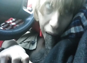 Turlutte derrière le volant