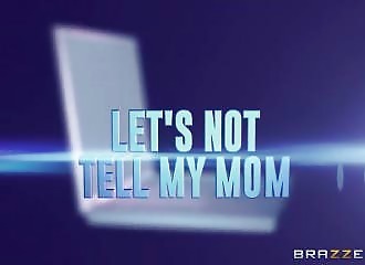 C’est sans pitié que ce papa vicieux pilonne sa belle-fille salope 