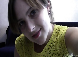 Cam masturbation avec cette amatrice à poil