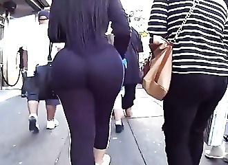 Bon gros cul d'une cougar