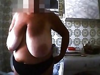 Mature aux gros seins