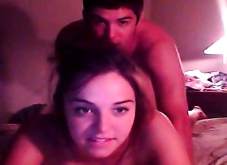 Beauté baisée devant la cam